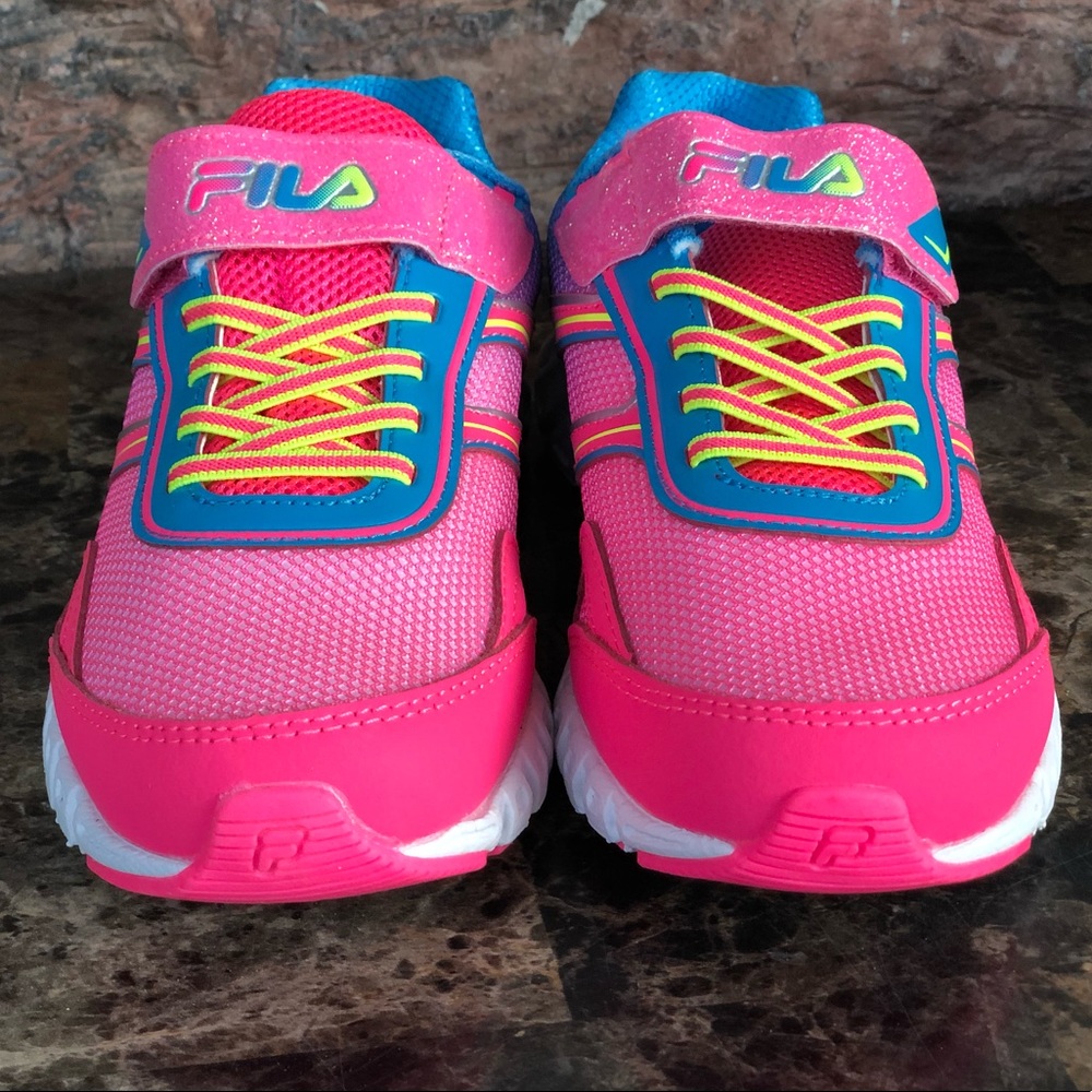<< SALE >>  NEW Fila Stay-Put Running sneakers - Picture 4 of 14